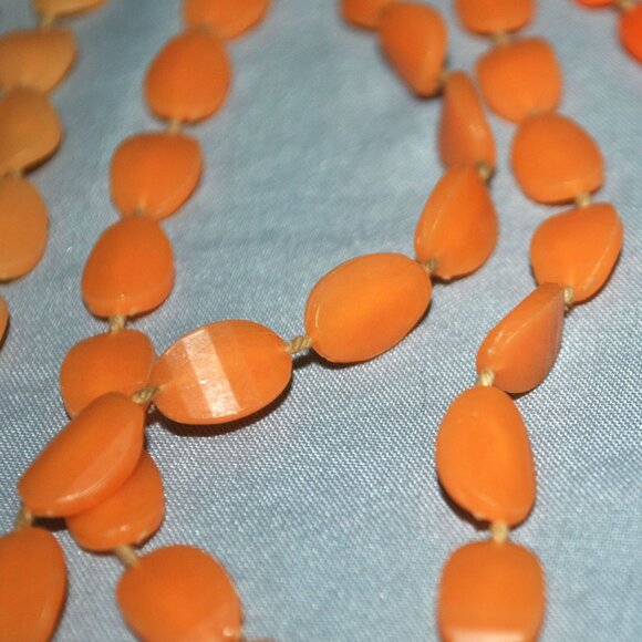 Vintage Orange Multistrand Necklace Plastic Beads 10 Strand layered Necklace - Picture 6 of 12